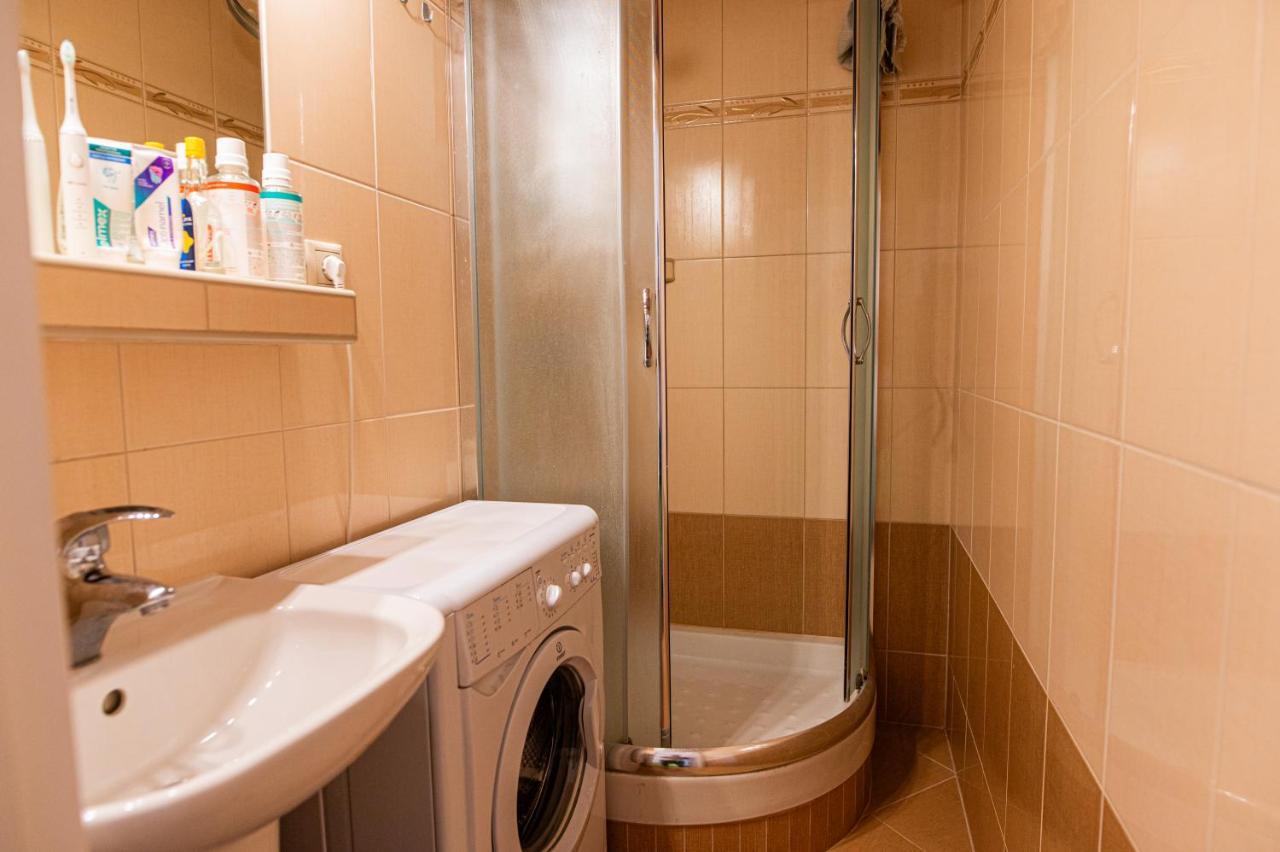 Room 1 Km From Center Bratislava Esterno foto